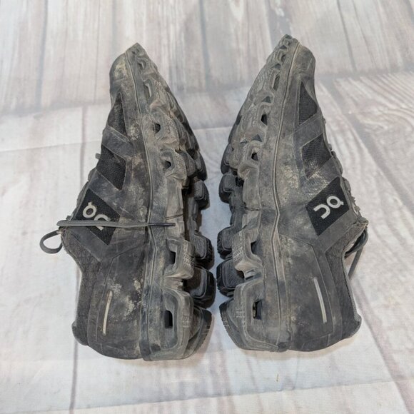 On Running Cloudventure Women's 8 Black Synthetic Waterproof Athletic Sneaker - Picture 7 of 10